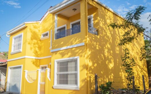 Casa Brisas san juan 1